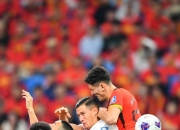 开云体育app-包含足球场上风起云涌，胜负难分的词条