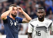 开云下载-韩国队碾压法国队，黄鸭组合带队取胜