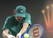 开云体育在线-年终总决赛绝杀法网，梅德韦杰夫扛起全队