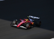 开云体育官网-包含梅赛德斯鏖战法拉利，汉密尔顿状态火热的词条