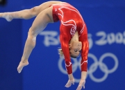 开云体育中国-加维的唯一性爆发，一粒进球如何折射塞维利亚淘汰那不勒斯的足球哲学