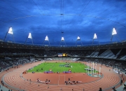 开云足球直播-逆转之夜，塞维利亚的坚韧与姆巴佩的闪耀