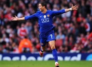 开云官方app入口-西决生死战之夜，孙兴慜用实力证明自己