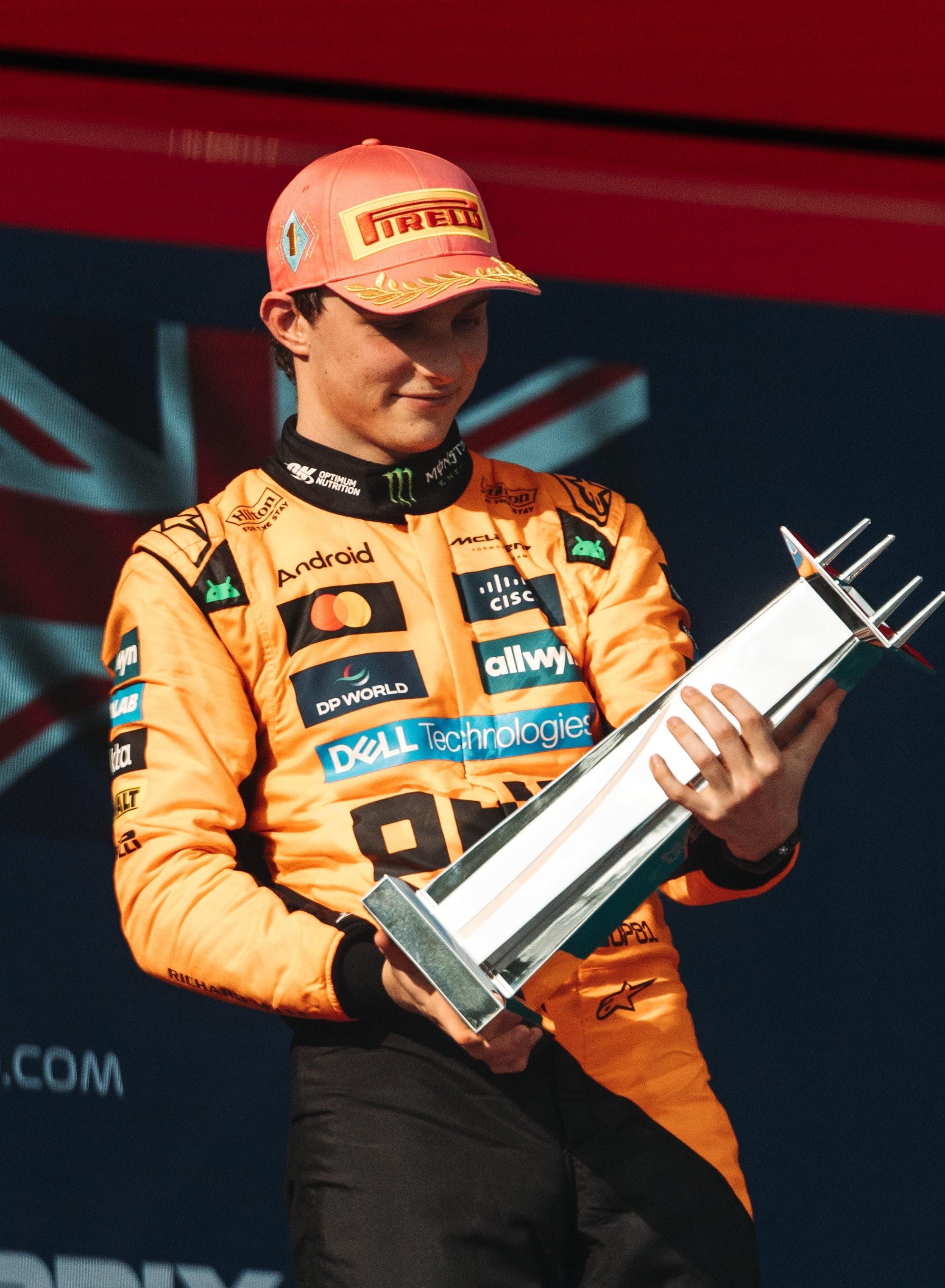 迈凯伦碾压红牛车队,诺里斯状态火热的简单介绍 迈凯伦碾压红牛车队,诺里斯状态火热的简单介绍