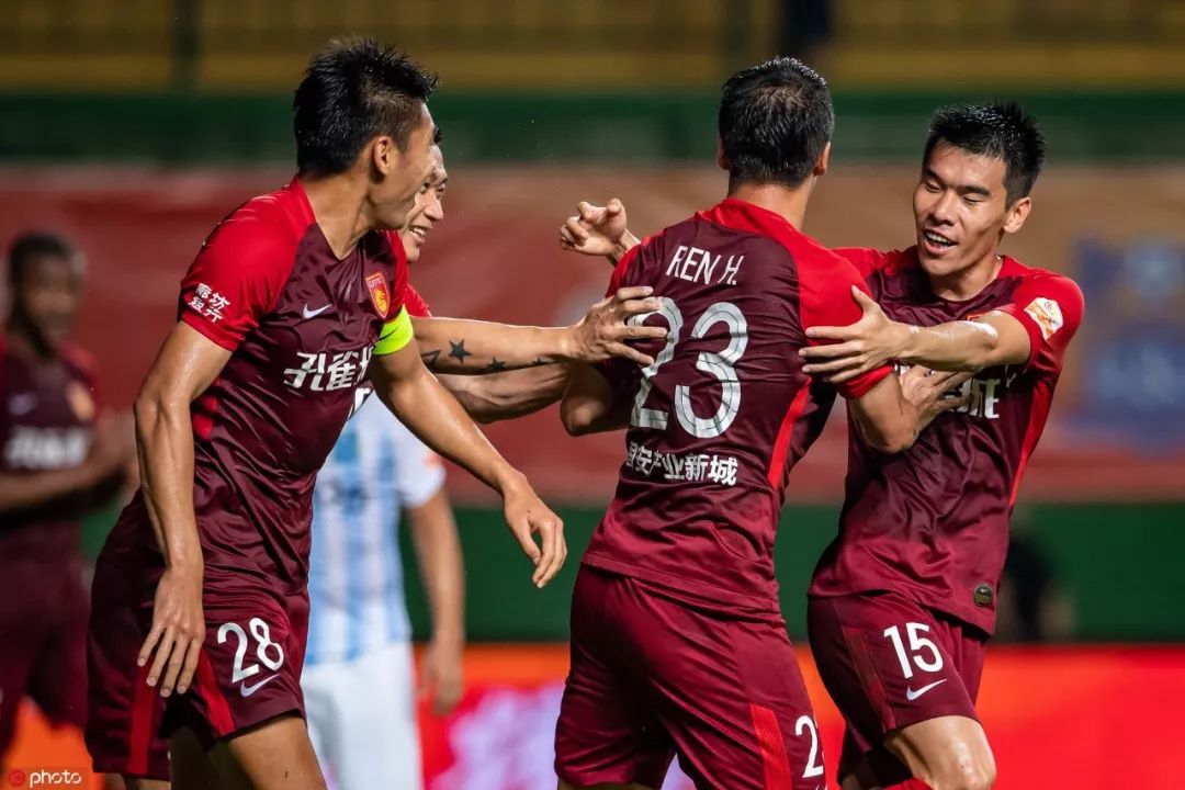 广东硬仗：富力对华夏幸福，争夺胜负