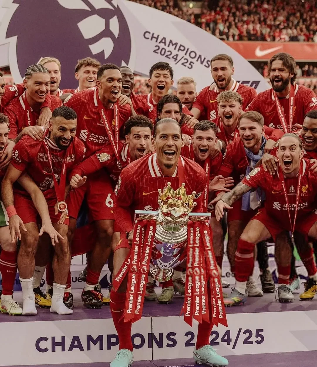 关于塞维利亚重夺欧洲之巅，豪取欧冠八强席位的信息