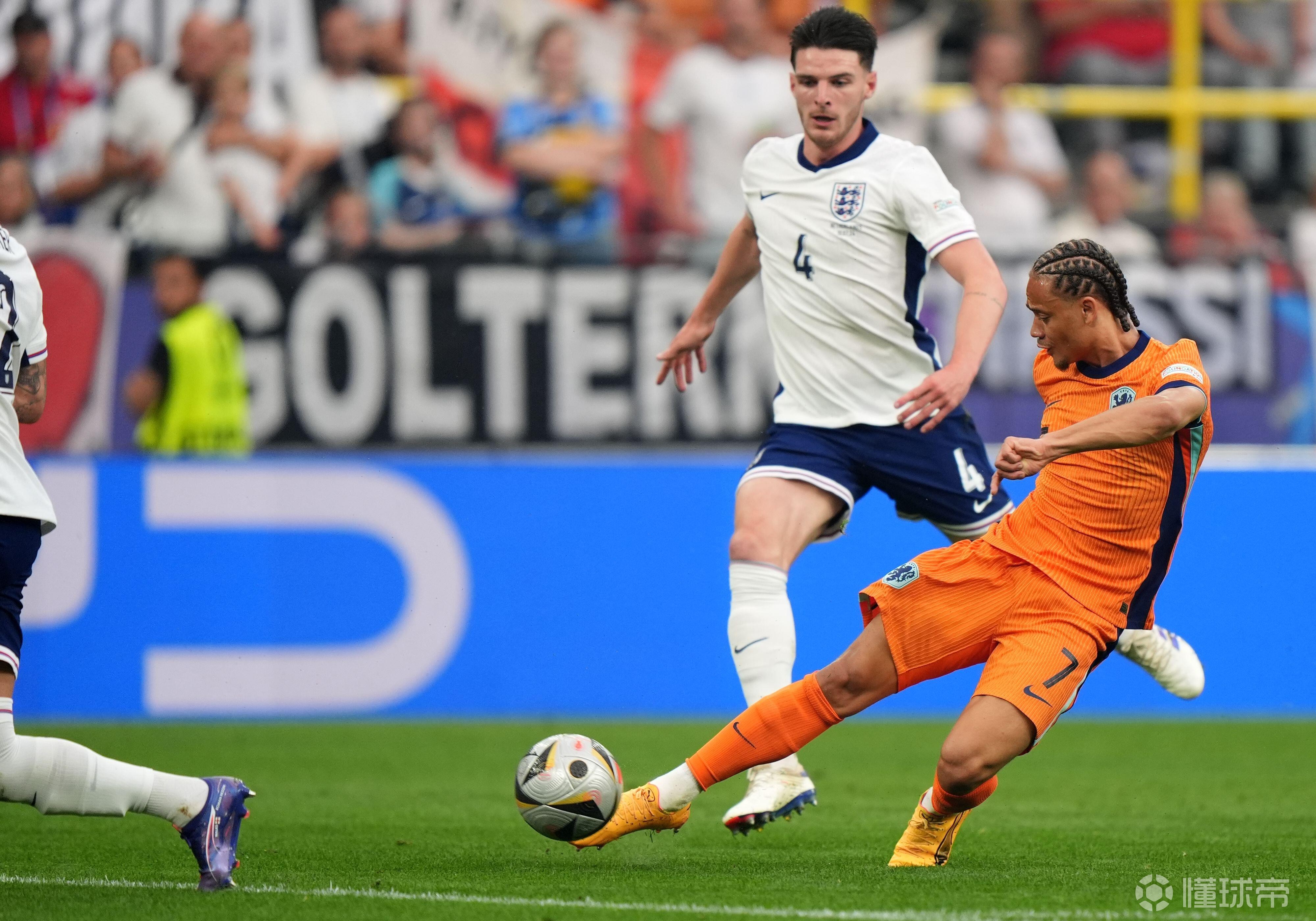 关于欧洲国家杯决赛前夕球员受伤，士气受到打击的信息