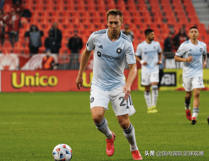 包含斯洛文尼亚队凭借实力晋级，下一轮续战的词条