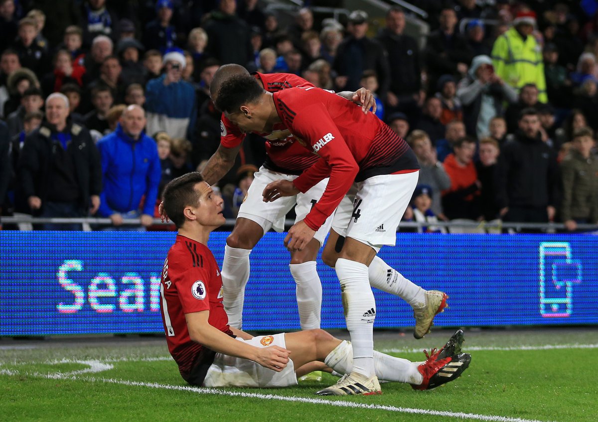 博格巴助攻破门，曼联反超取胜