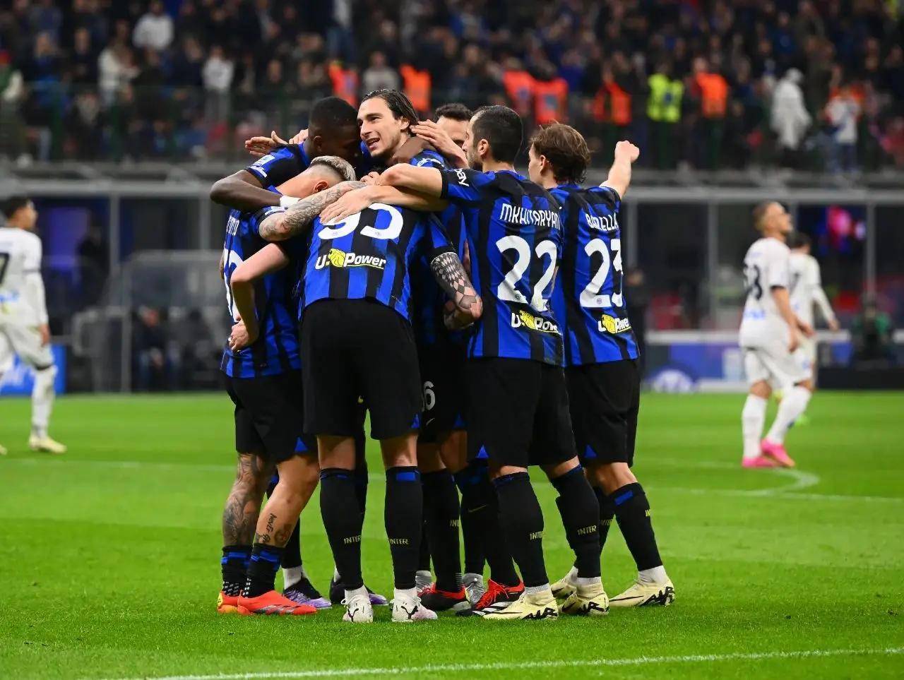 关于国际米兰轻取荷兰，拉什福德状态火热的信息