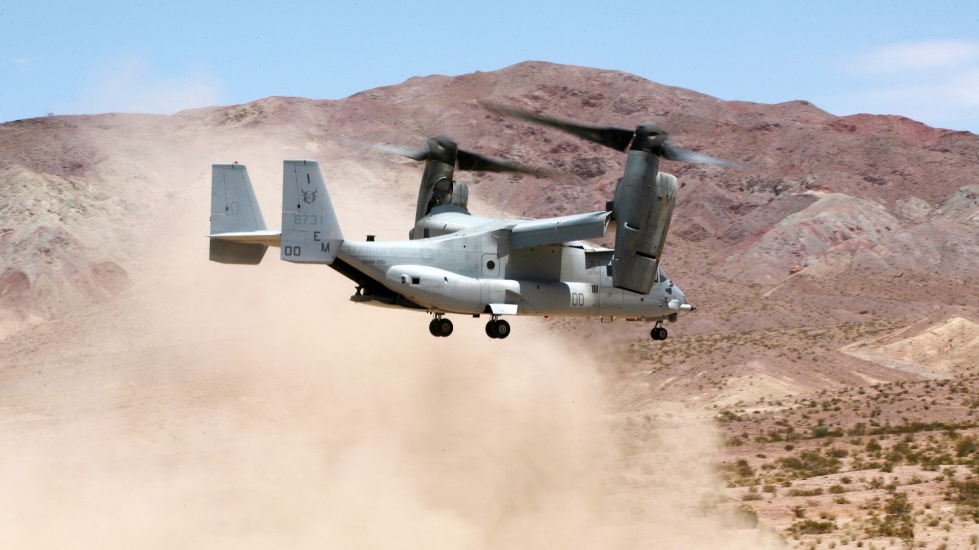 摩纳哥鏖战那不勒斯，巴雷拉主宰比赛走向