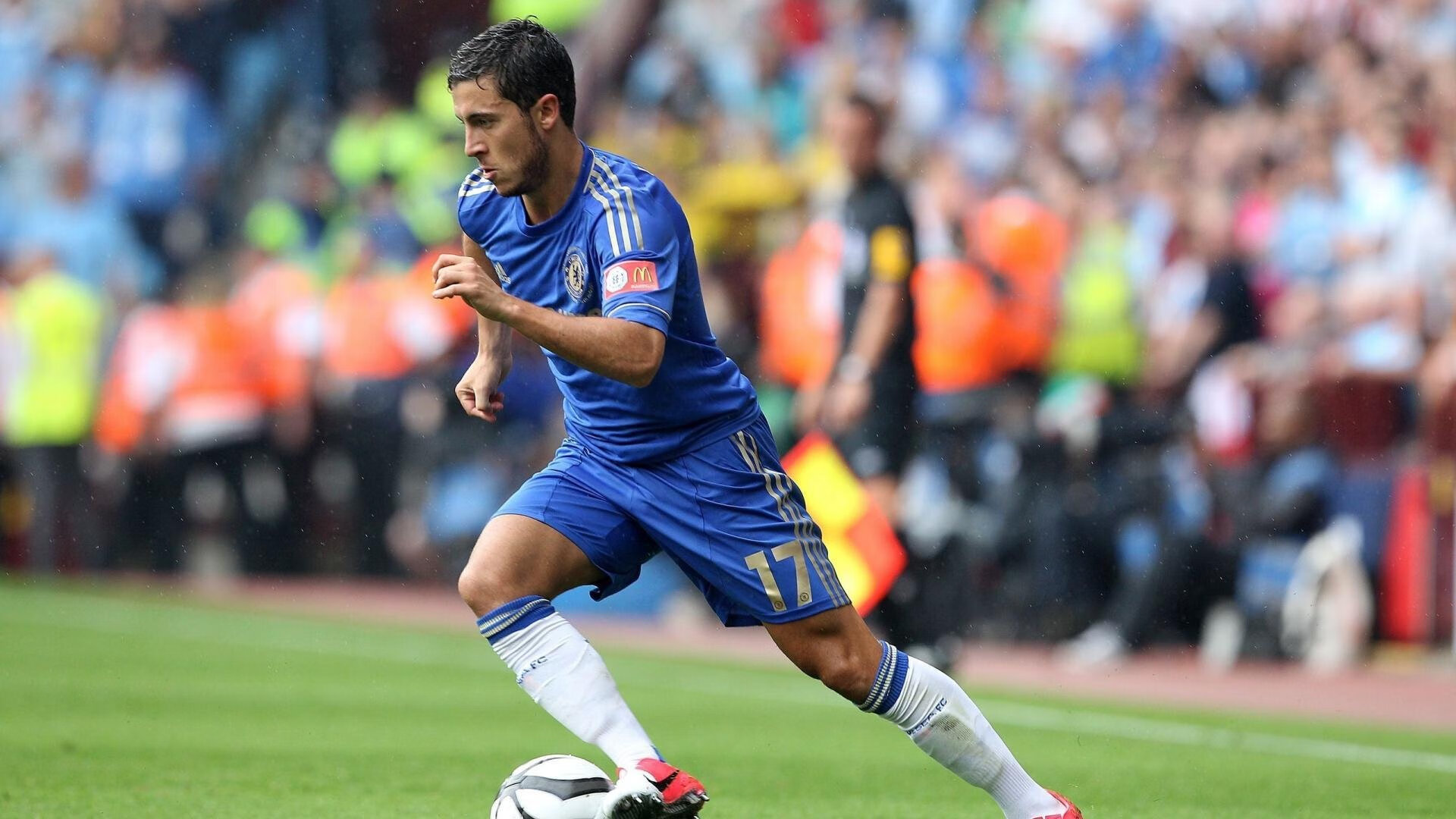 冰与火的碰撞，戈麦斯爆发破局，冰岛式战术全面压制佛罗伦萨