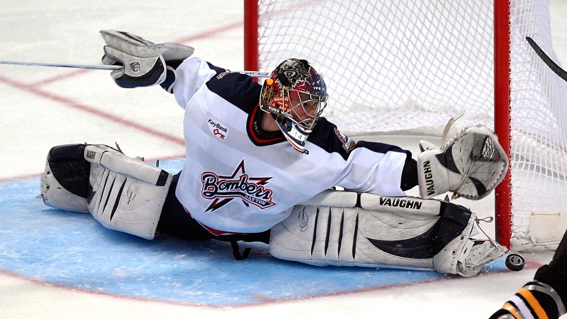 戈贝尔攻防转换核心,老鹰展翅收割猛龙—现代篮球的战术博弈